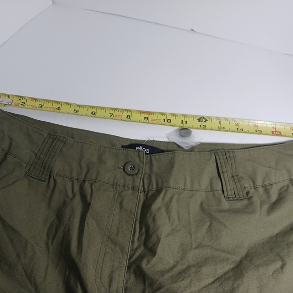 Women’s ELLOS Army Green Cargo Shorts 16 - Picture 7 of 9